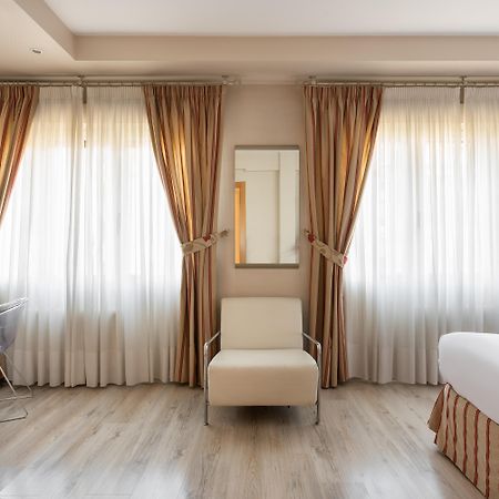 Crisol Almirante Bonifaz Hotel บูร์โกส ภายนอก รูปภาพ