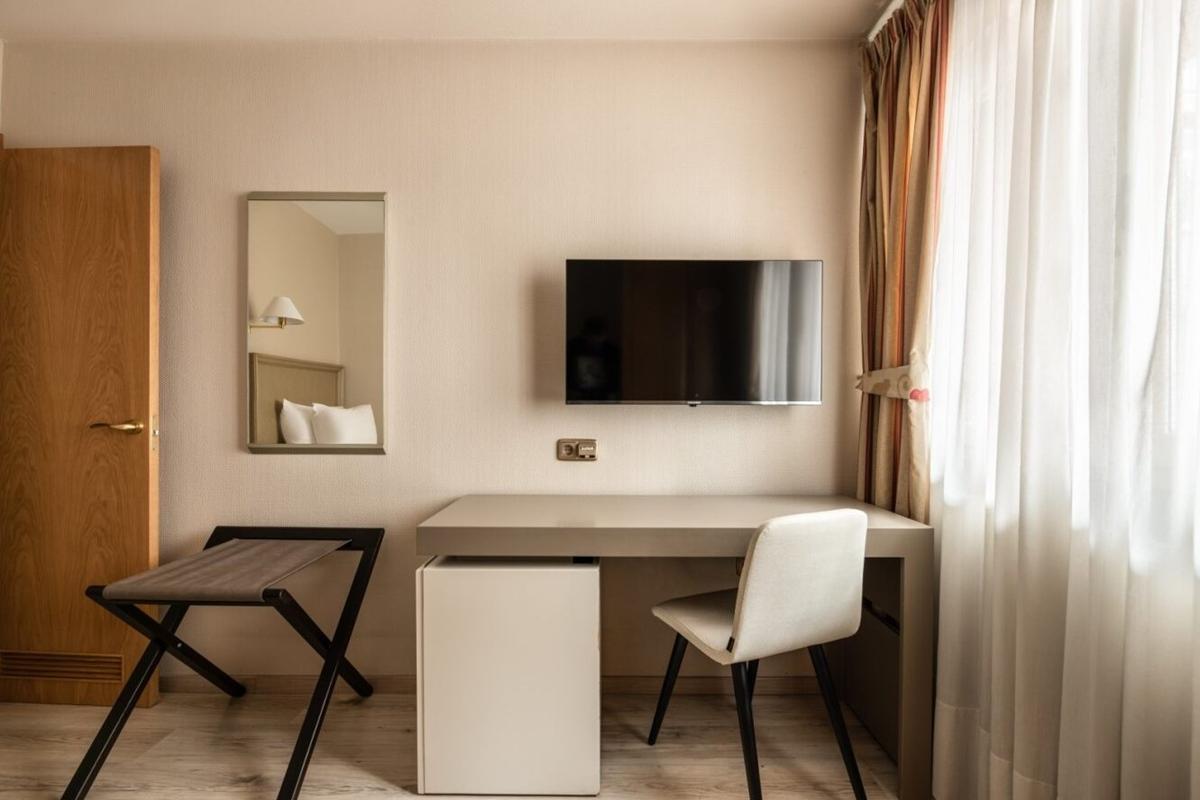 Crisol Almirante Bonifaz Hotel บูร์โกส ภายนอก รูปภาพ